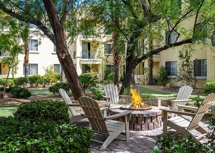 Club De Soleil All-SuiteResort Hotel